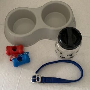 Gray Pet Feeding Set with Blue Collar